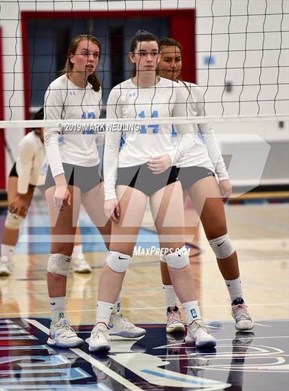 Thumbnail 3 in Menlo-Atherton @ Hillsdale photogallery.