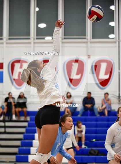 Thumbnail 1 in Menlo-Atherton @ Hillsdale photogallery.