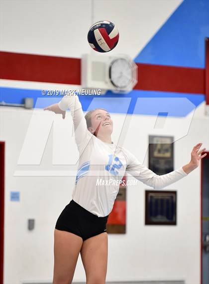 Thumbnail 1 in Menlo-Atherton @ Hillsdale photogallery.