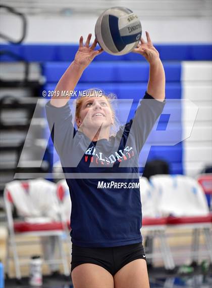 Thumbnail 1 in Menlo-Atherton @ Hillsdale photogallery.