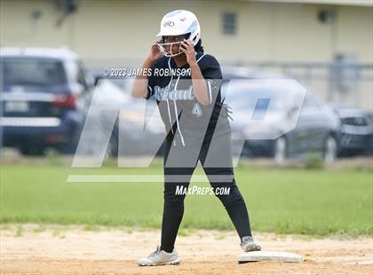 Thumbnail 1 in Raines @ Ribault photogallery.