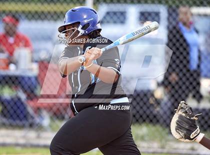 Thumbnail 3 in Raines @ Ribault photogallery.