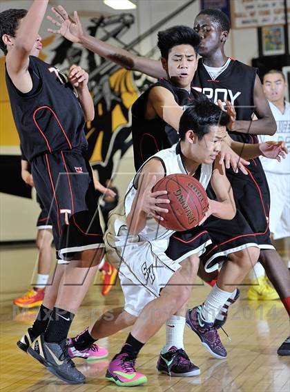 Thumbnail 1 in Troy @ Sunny Hills photogallery.