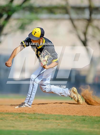 Thumbnail 2 in St. Genevieve vs Bosco Tech photogallery.