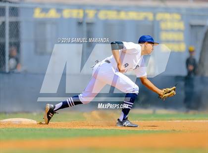 Thumbnail 3 in St. Genevieve vs Bosco Tech photogallery.