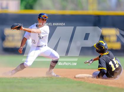 Thumbnail 1 in St. Genevieve vs Bosco Tech photogallery.