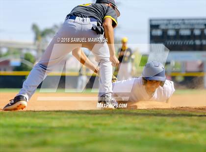 Thumbnail 3 in St. Genevieve vs Bosco Tech photogallery.
