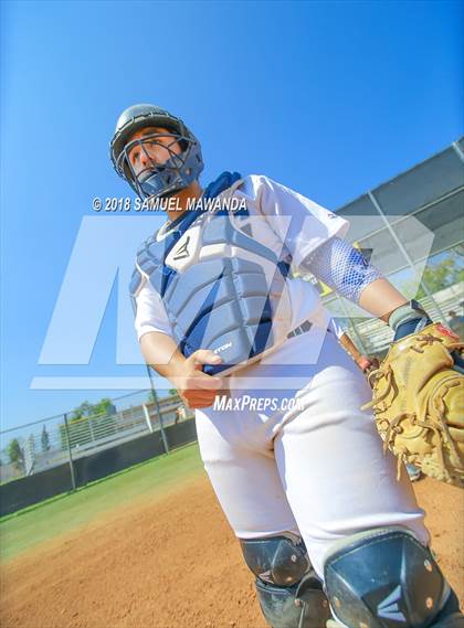 Thumbnail 2 in St. Genevieve vs Bosco Tech photogallery.