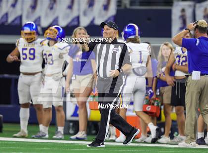 Thumbnail 2 in Brock @ Lorena (UIL Football 3A D1 Finals) photogallery.