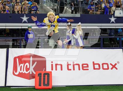 Thumbnail 2 in Brock @ Lorena (UIL Football 3A D1 Finals) photogallery.