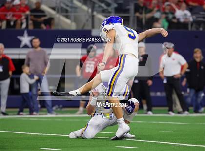 Thumbnail 2 in Brock @ Lorena (UIL Football 3A D1 Finals) photogallery.