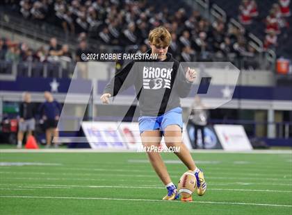 Thumbnail 2 in Brock @ Lorena (UIL Football 3A D1 Finals) photogallery.