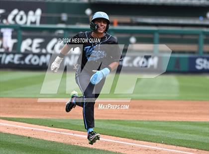 Thumbnail 3 in Irvine vs. Beckman (Halo Classic) photogallery.