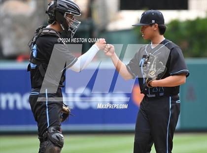 Thumbnail 3 in Irvine vs. Beckman (Halo Classic) photogallery.