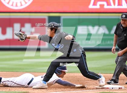 Thumbnail 2 in Irvine vs. Beckman (Halo Classic) photogallery.