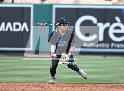 Thumbnail 3 in Irvine vs. Beckman (Halo Classic) photogallery.