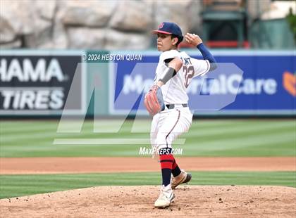 Thumbnail 2 in Irvine vs. Beckman (Halo Classic) photogallery.
