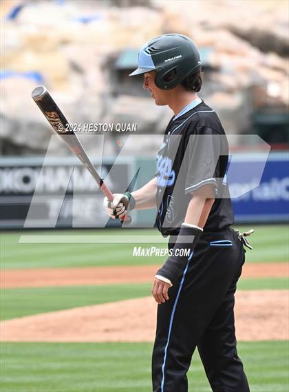 Thumbnail 3 in Irvine vs. Beckman (Halo Classic) photogallery.