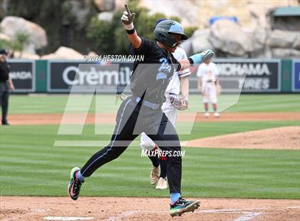 Thumbnail 1 in Irvine vs. Beckman (Halo Classic) photogallery.