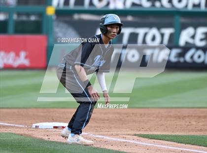 Thumbnail 1 in Irvine vs. Beckman (Halo Classic) photogallery.