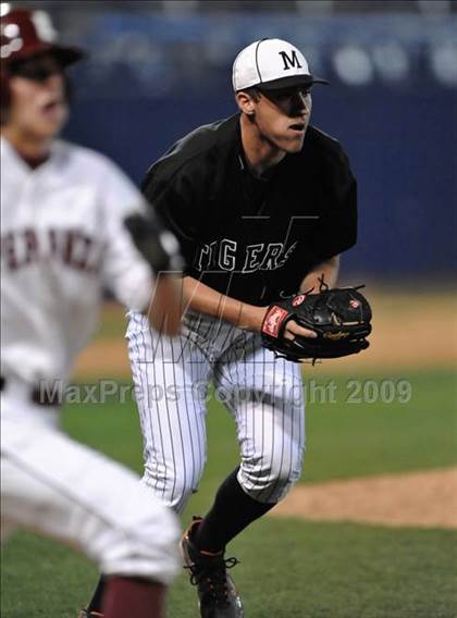 Thumbnail 2 in Mamaroneck vs. Esperanza (Anderson Bat National Classic) photogallery.