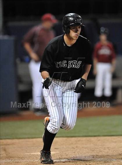 Thumbnail 2 in Mamaroneck vs. Esperanza (Anderson Bat National Classic) photogallery.