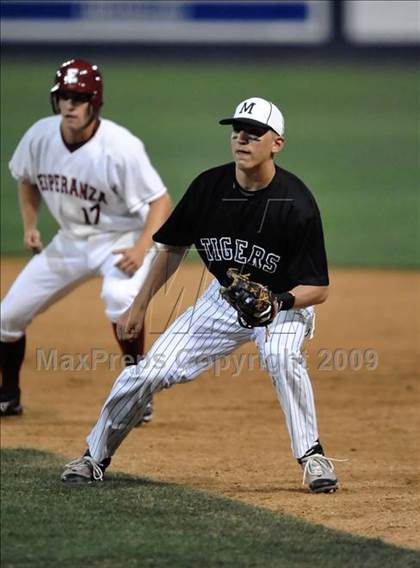Thumbnail 1 in Mamaroneck vs. Esperanza (Anderson Bat National Classic) photogallery.