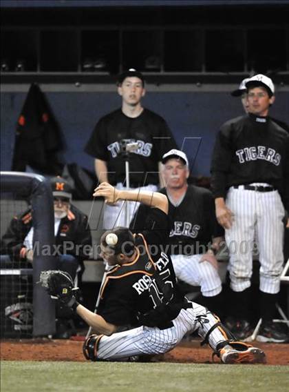 Thumbnail 2 in Mamaroneck vs. Esperanza (Anderson Bat National Classic) photogallery.