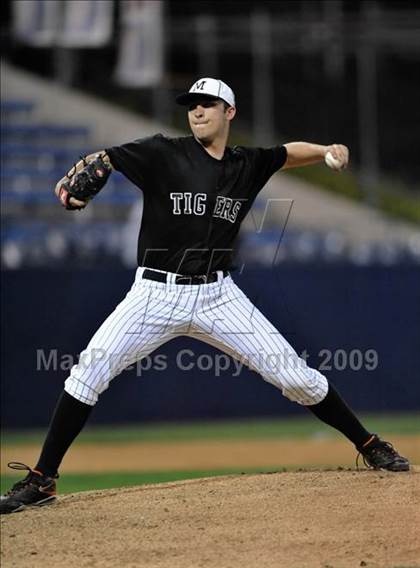 Thumbnail 3 in Mamaroneck vs. Esperanza (Anderson Bat National Classic) photogallery.