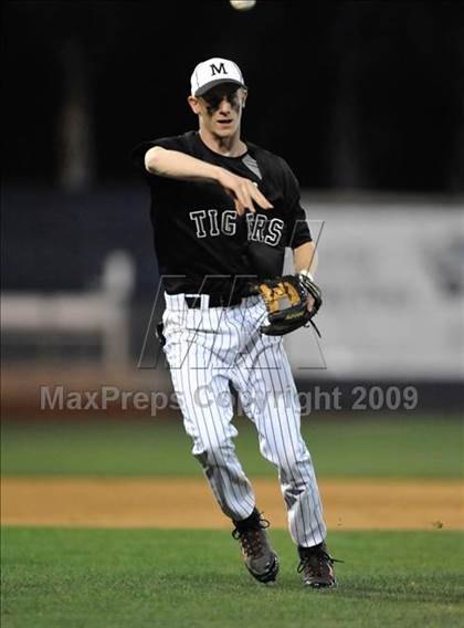 Thumbnail 3 in Mamaroneck vs. Esperanza (Anderson Bat National Classic) photogallery.