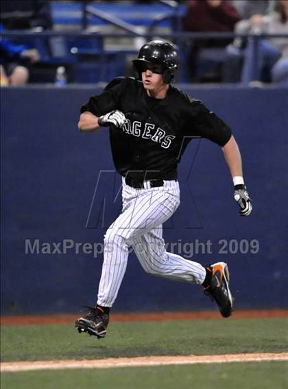 Thumbnail 2 in Mamaroneck vs. Esperanza (Anderson Bat National Classic) photogallery.