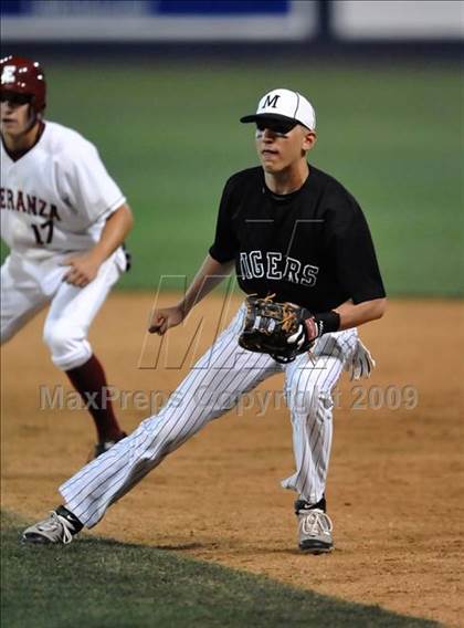 Thumbnail 3 in Mamaroneck vs. Esperanza (Anderson Bat National Classic) photogallery.