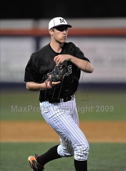 Thumbnail 3 in Mamaroneck vs. Esperanza (Anderson Bat National Classic) photogallery.