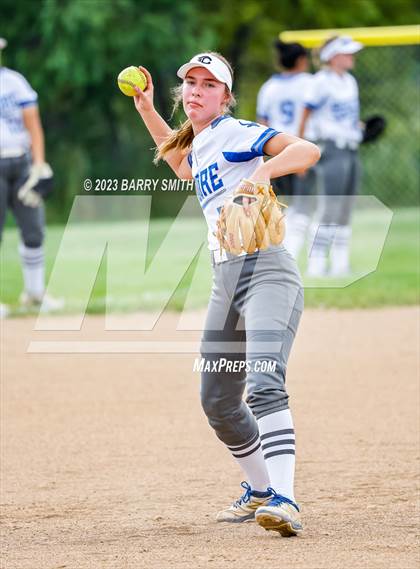 Thumbnail 3 in Northglenn @ Poudre photogallery.