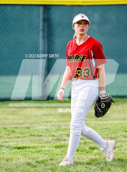 Thumbnail 3 in Northglenn @ Poudre photogallery.
