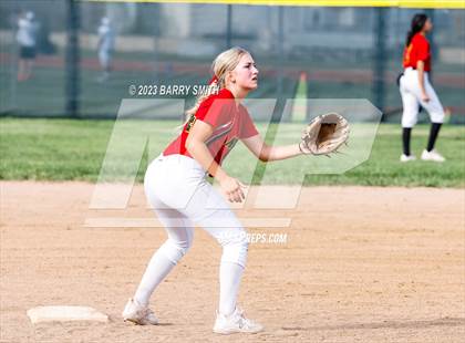 Thumbnail 2 in Northglenn @ Poudre photogallery.