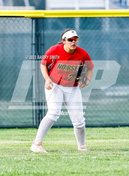Thumbnail 1 in Northglenn @ Poudre photogallery.