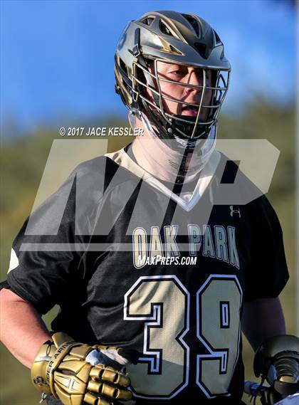 Thumbnail 2 in Oak Park vs. Sierra Canyon photogallery.