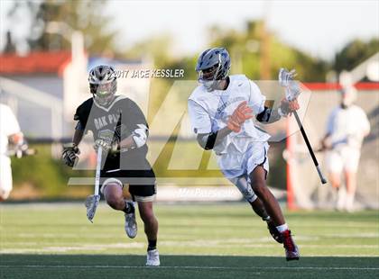 Thumbnail 2 in Oak Park vs. Sierra Canyon photogallery.