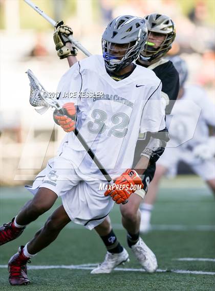 Thumbnail 2 in Oak Park vs. Sierra Canyon photogallery.