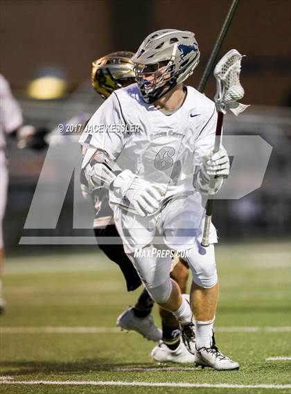 Thumbnail 3 in Oak Park vs. Sierra Canyon photogallery.