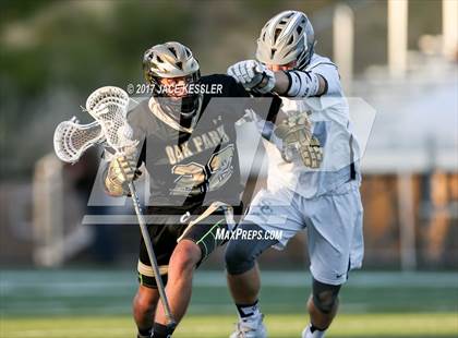 Thumbnail 2 in Oak Park vs. Sierra Canyon photogallery.
