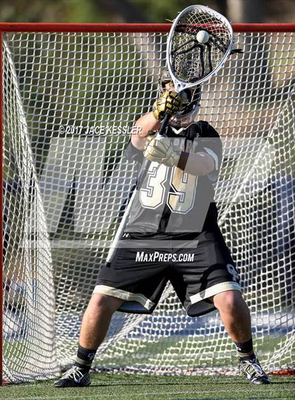 Thumbnail 3 in Oak Park vs. Sierra Canyon photogallery.