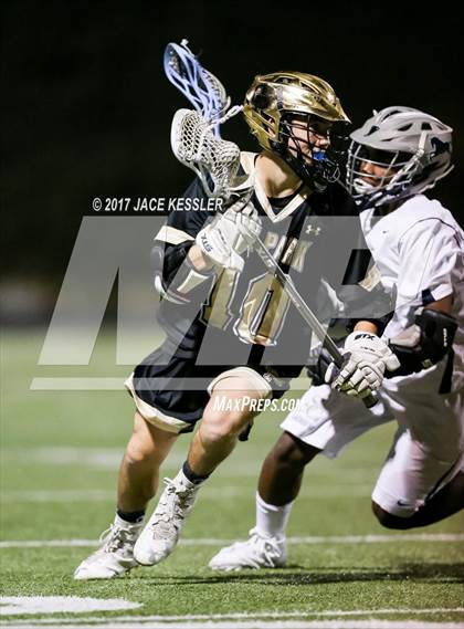 Thumbnail 2 in Oak Park vs. Sierra Canyon photogallery.