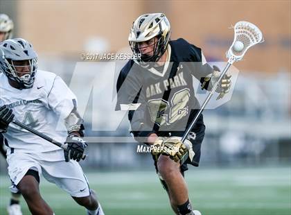 Thumbnail 3 in Oak Park vs. Sierra Canyon photogallery.