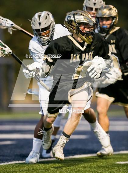 Thumbnail 1 in Oak Park vs. Sierra Canyon photogallery.