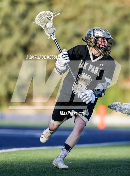Thumbnail 2 in Oak Park vs. Sierra Canyon photogallery.