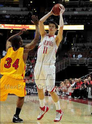 Thumbnail 1 in Mater Dei vs. Dominguez (CIF SS DIAA Final)  photogallery.