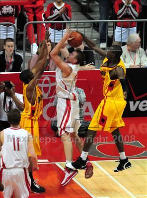 Thumbnail 3 in Mater Dei vs. Dominguez (CIF SS DIAA Final)  photogallery.