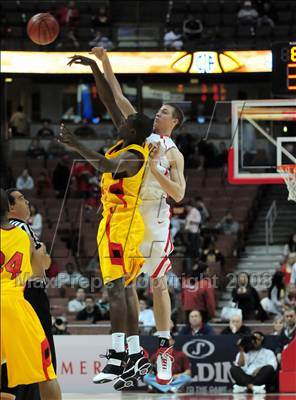 Thumbnail 2 in Mater Dei vs. Dominguez (CIF SS DIAA Final)  photogallery.